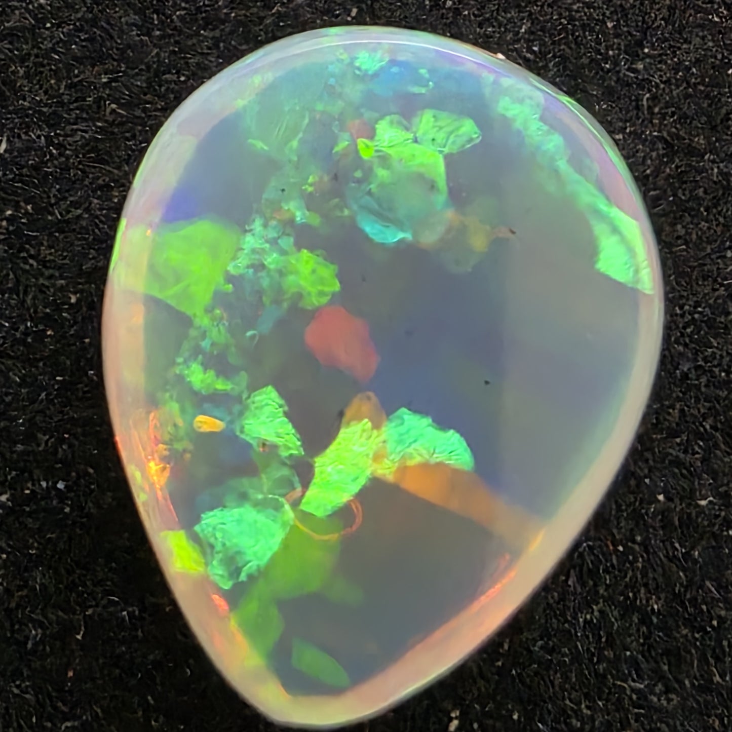 Black Opal special Ethiopian Welo, 5.45 ct pear polished, natural