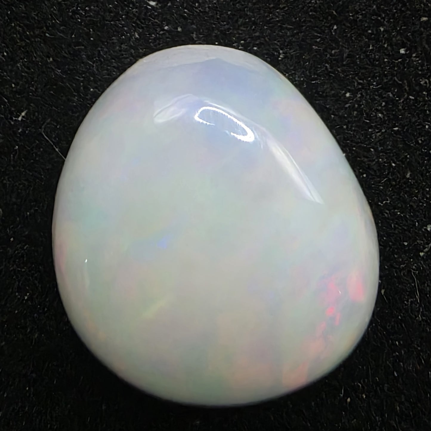 White Opal special Ethiopian Welo, 5.6 ct freeform polished, natural