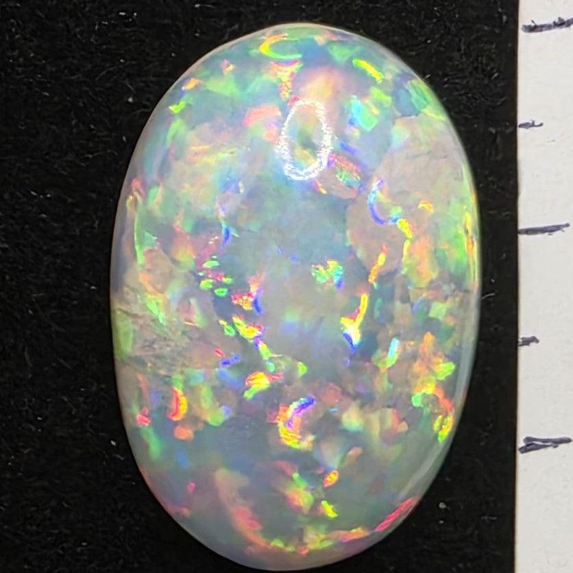 White Opal special Ethiopian Welo, 17.8 ct oval polished, natural