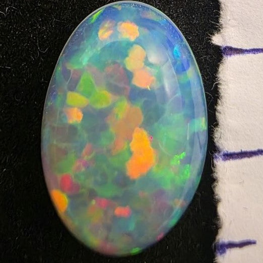 White Opal Ethiopian Welo, 5 ct oval polished, natural