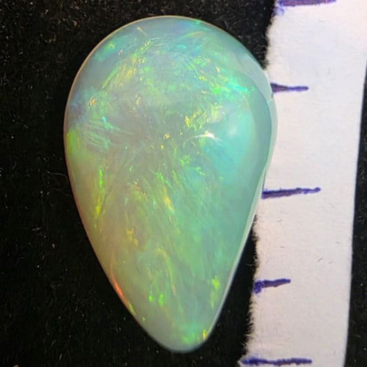 White Opal Ethiopian Welo, 9.45 ct pear polished, natural