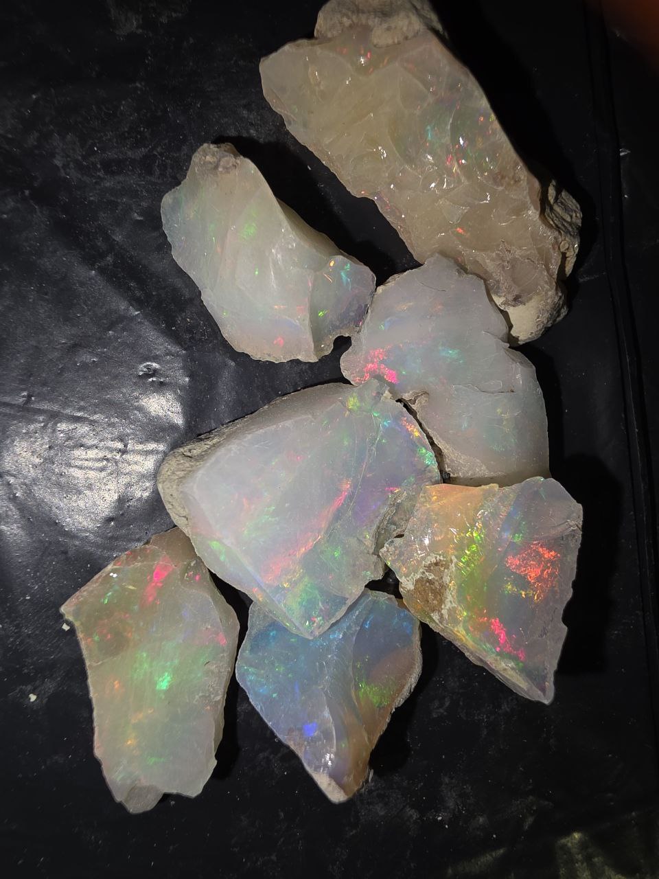 Micro-lot rough 7 stones Mixed Opal Ethiopian Welo, 66.5 ct rough, natural