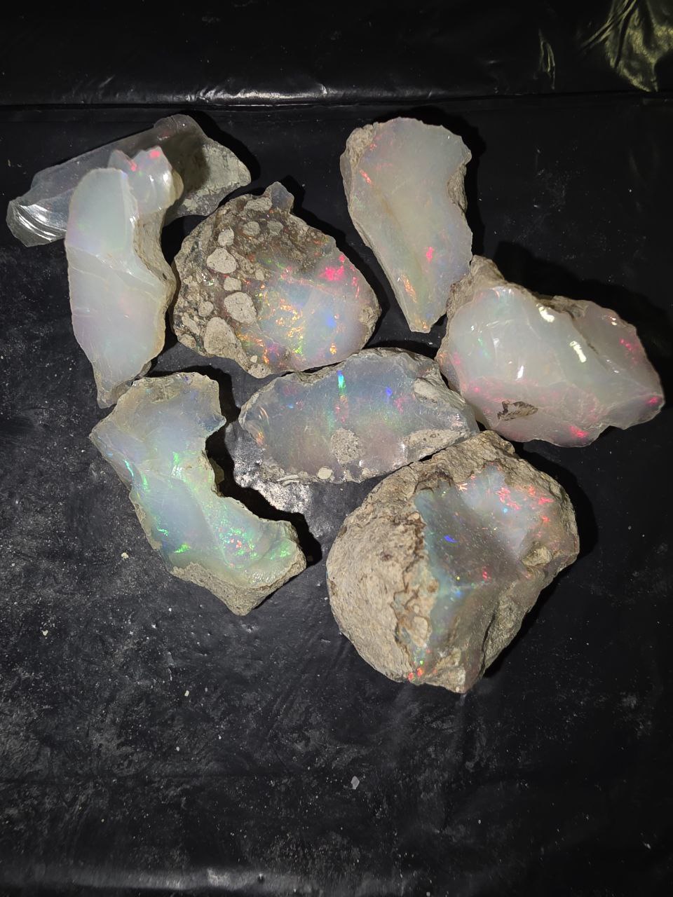 Micro-lot rough 8 stones Mixed Opal Ethiopian Welo, 116 ct rough, natural