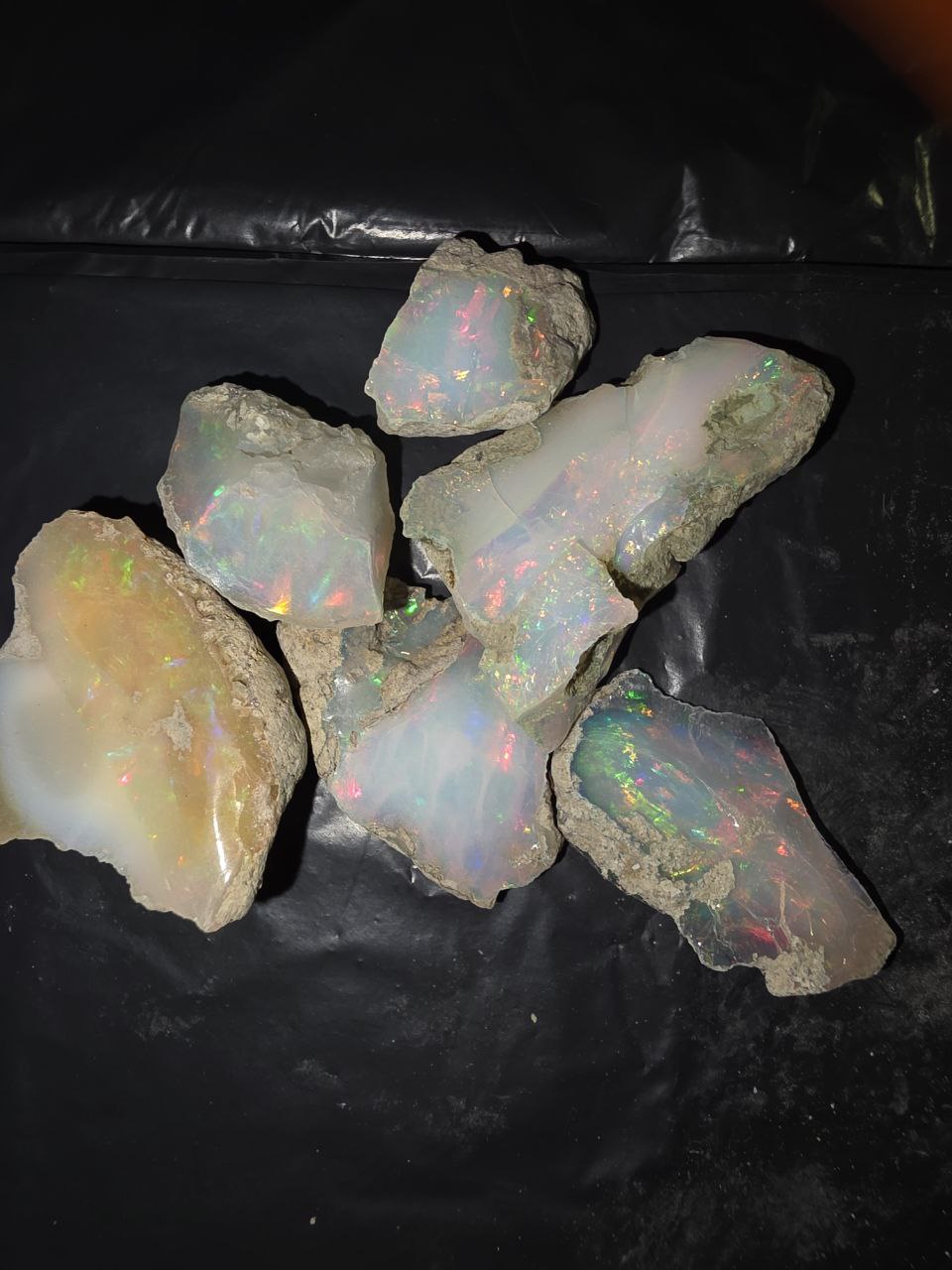 Micro-lot rough, 6 stones Mixed Opal Ethiopian Welo, 72.5 ct rough, natural