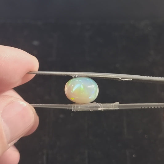 White Opal Ethiopian Welo, 4.8 ct oval polished, natural